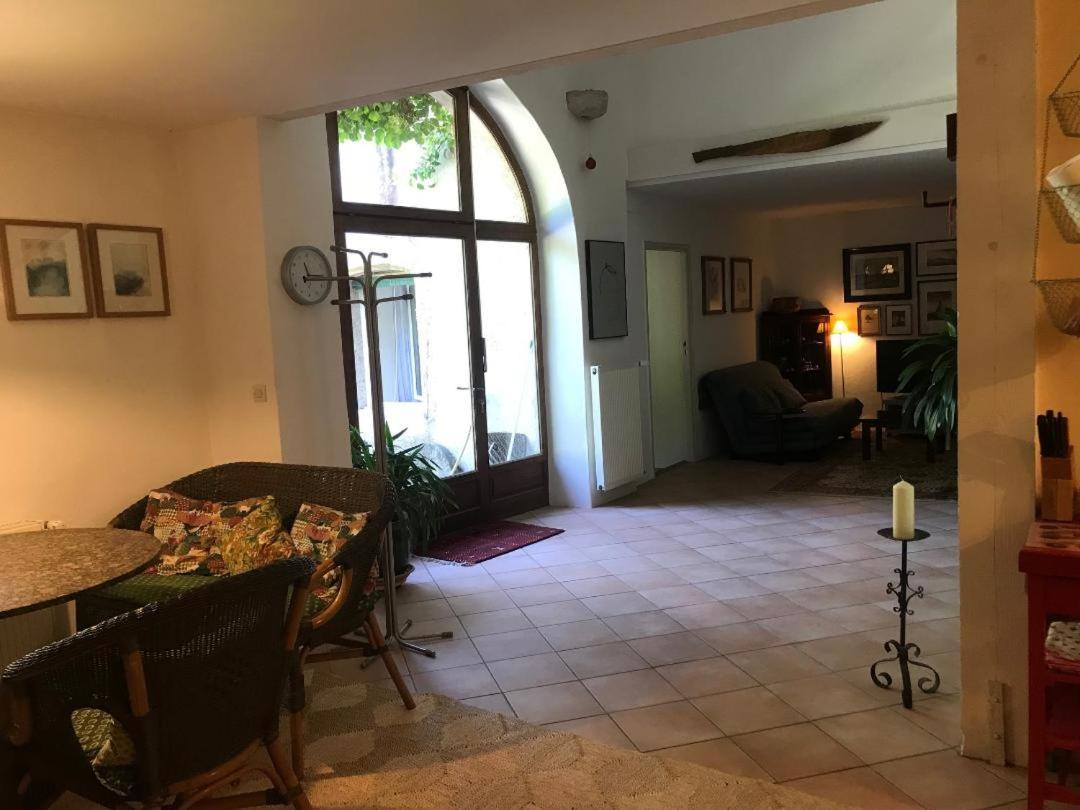 Appartement Pres De Dole Menotey Exterior photo